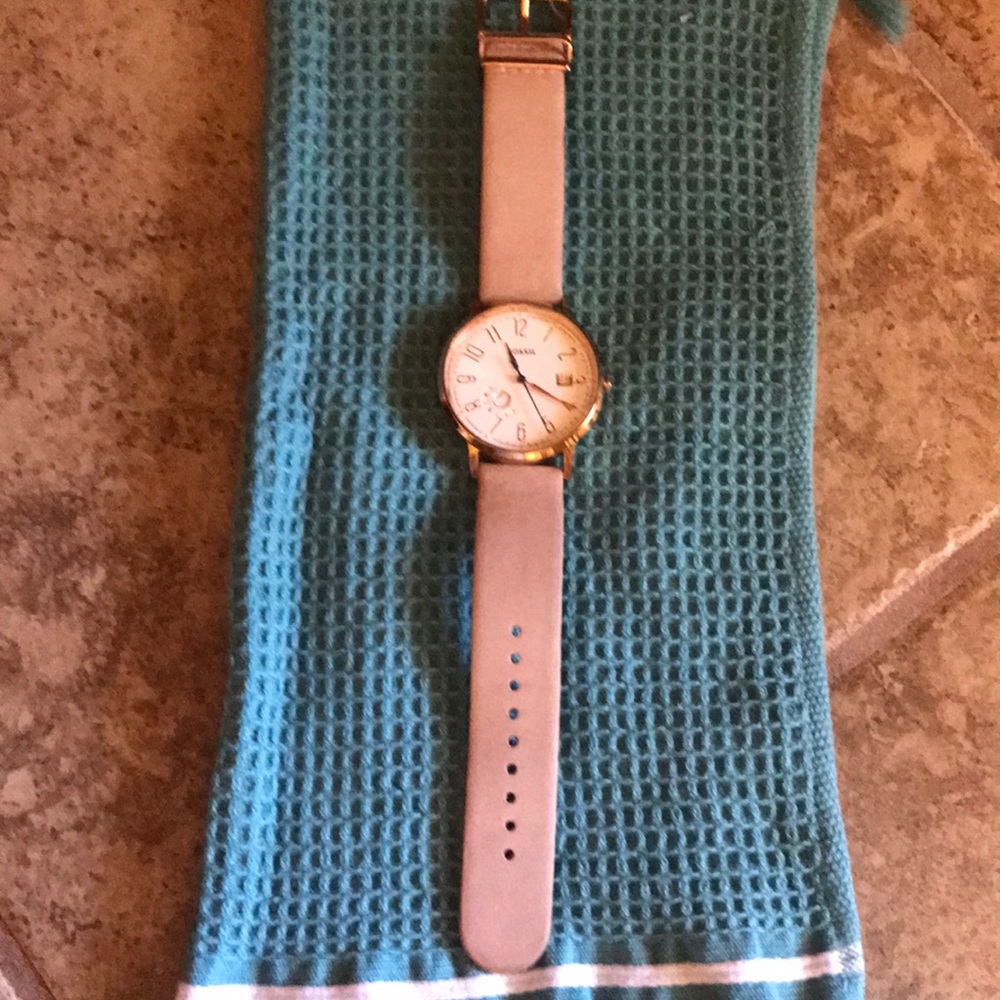 Fossil watch
